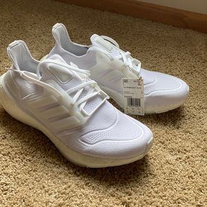 Womens adidas ultra boost 22